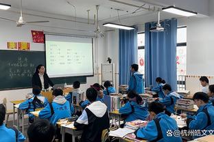 麦康纳低于30分钟送出14助攻 仅约基奇和哈利伯顿助攻比他更多