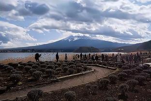 韩媒：嫌设施破旧，克林斯曼执教韩国期间不愿住在坡州训练基地